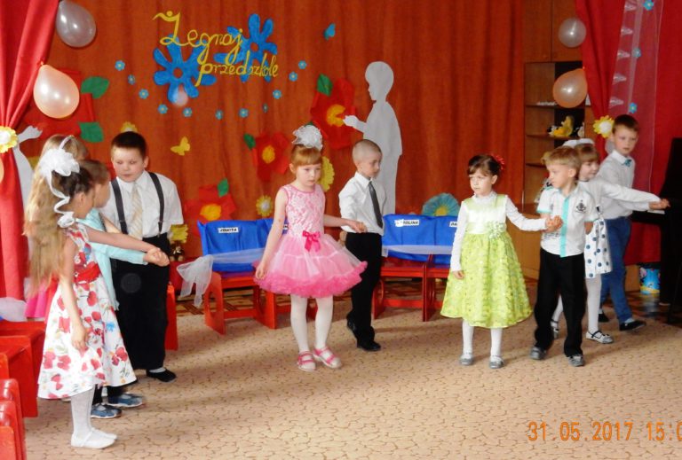 Ostatni dzwonek w grupie „Misia Puchatka”