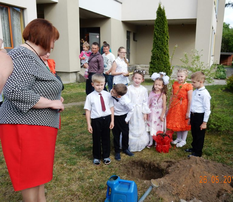 Išleistuvių šventė „Nykštukų” grupėje