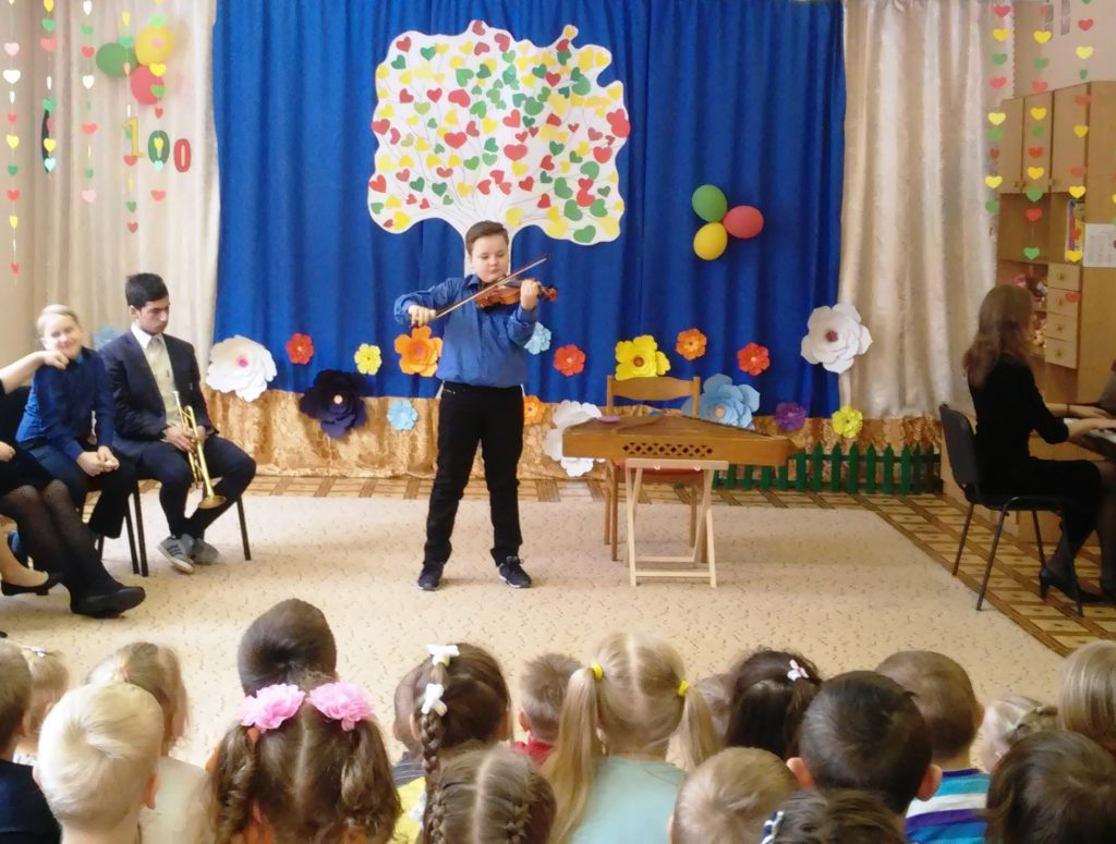 Svečiuose Pagirių meno mokykla