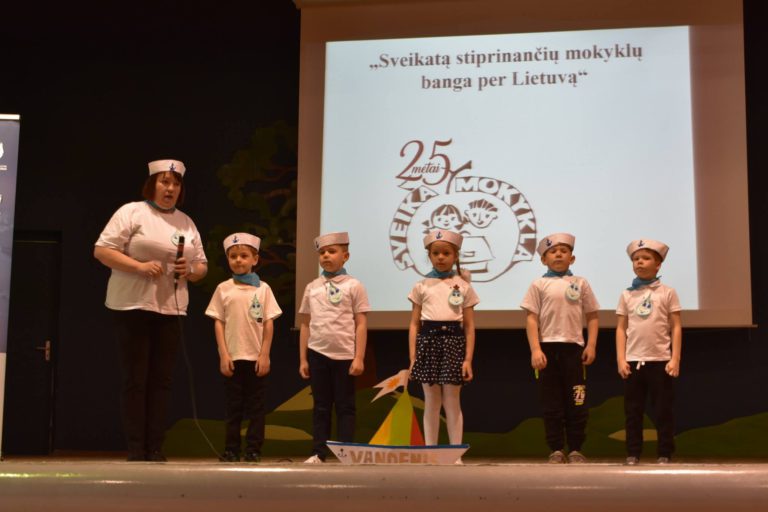 SVEIKATĄ STIPRINANČIŲ MOKYKLŲ BANGA PER LIETUVĄ 2018